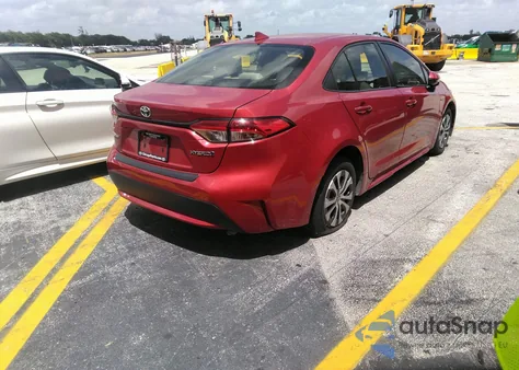 2021 Toyota Corolla Le z USA, uszkodzony, nr VIN JTDEAMDE5MJ012662